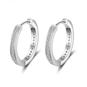 Classic style hoop earrings